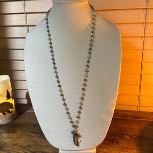 AEO round beaded costume pendant necklace with charms
